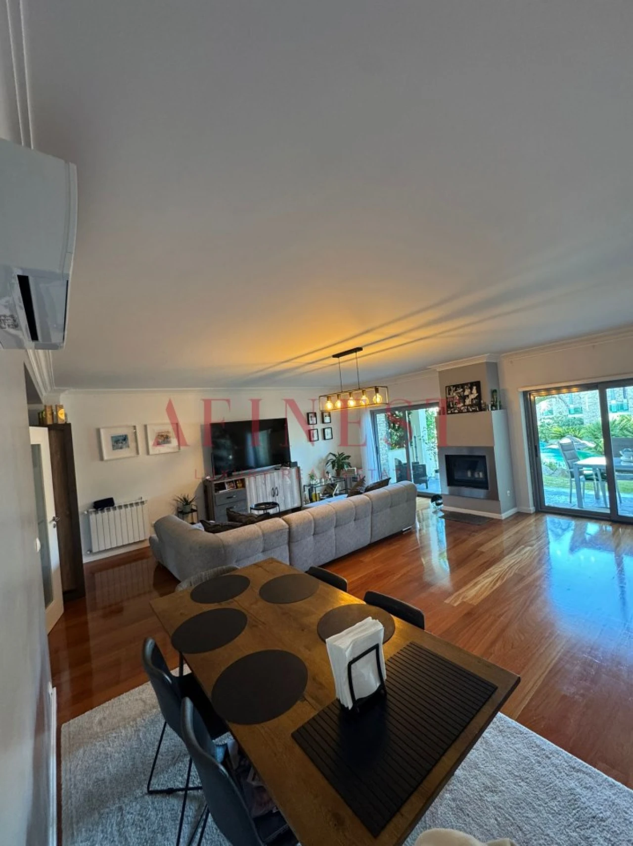 Moradia T4 para Arrendamento em Alcabideche Foto 14