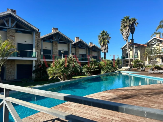 Moradia T4 para Arrendamento em Alcabideche Foto 5