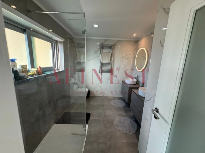 Moradia T4 para Arrendamento em Alcabideche Foto 20