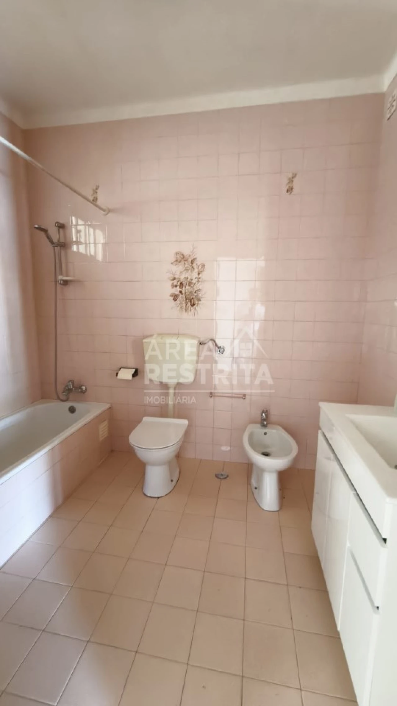 Moradia T3 para Venda em Quinta do Conde Foto 6