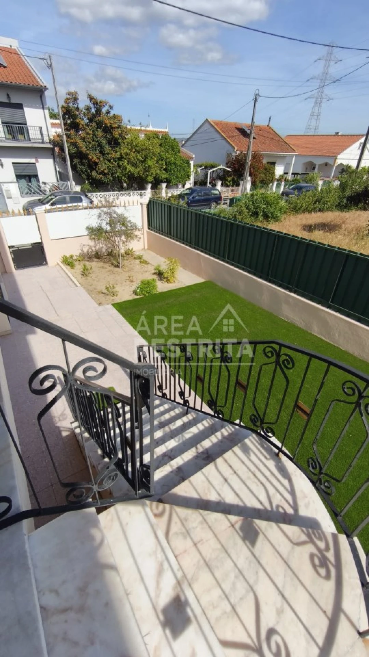 Moradia T3 para Venda em Quinta do Conde Foto 13