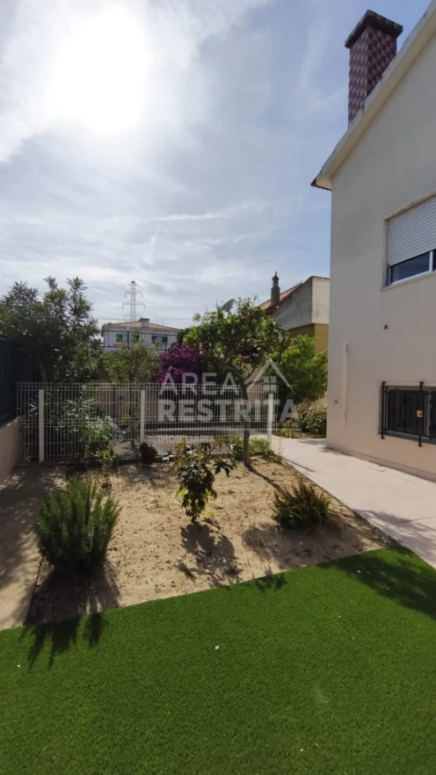 Moradia T3 para Venda em Quinta do Conde