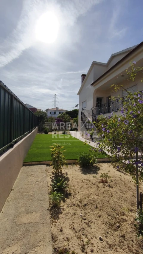 Moradia T3 para Venda em Quinta do Conde