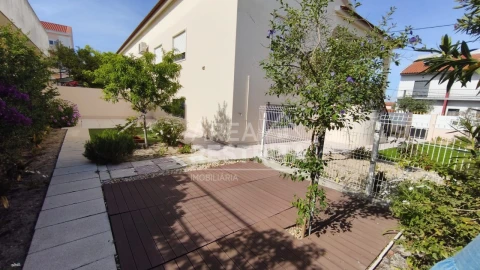 Moradia T3 para Venda em Quinta do Conde