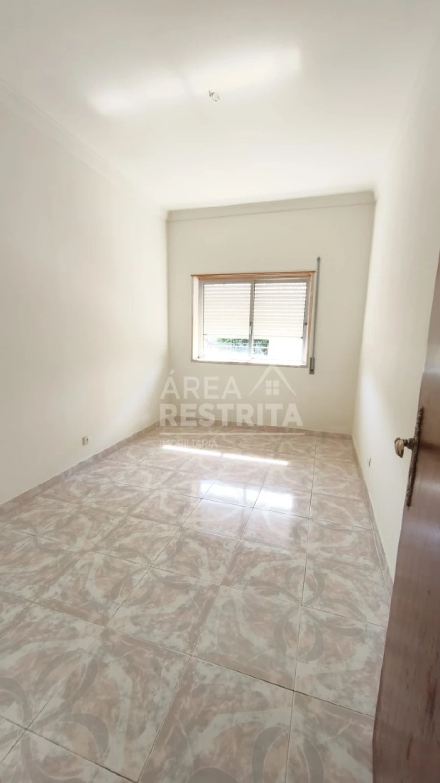 Moradia T3 para Venda em Quinta do Conde Foto 7
