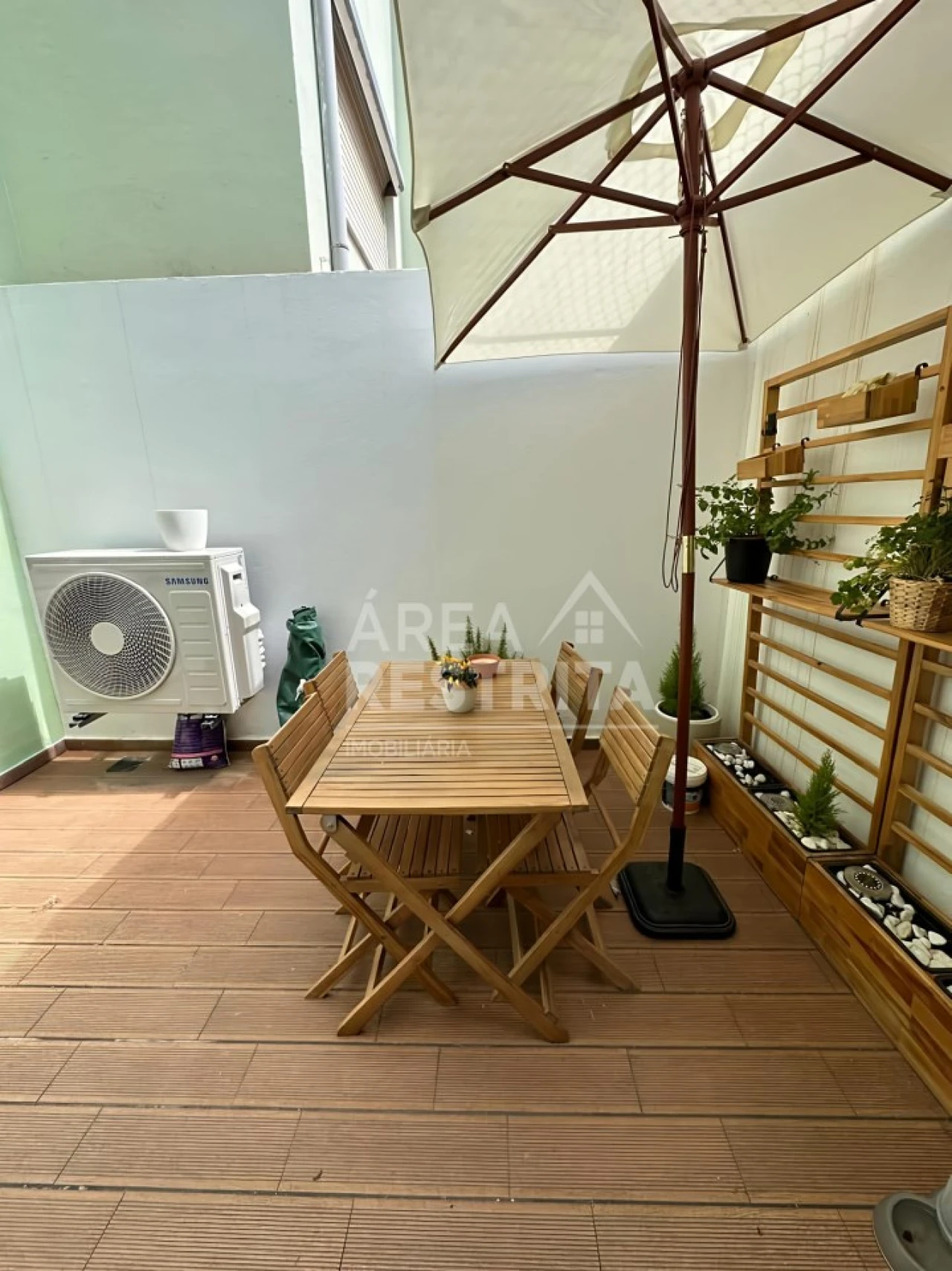 Apartamento T2 para Venda em Almada, Cova da Piedade, Pragal e Cacilhas Foto 1