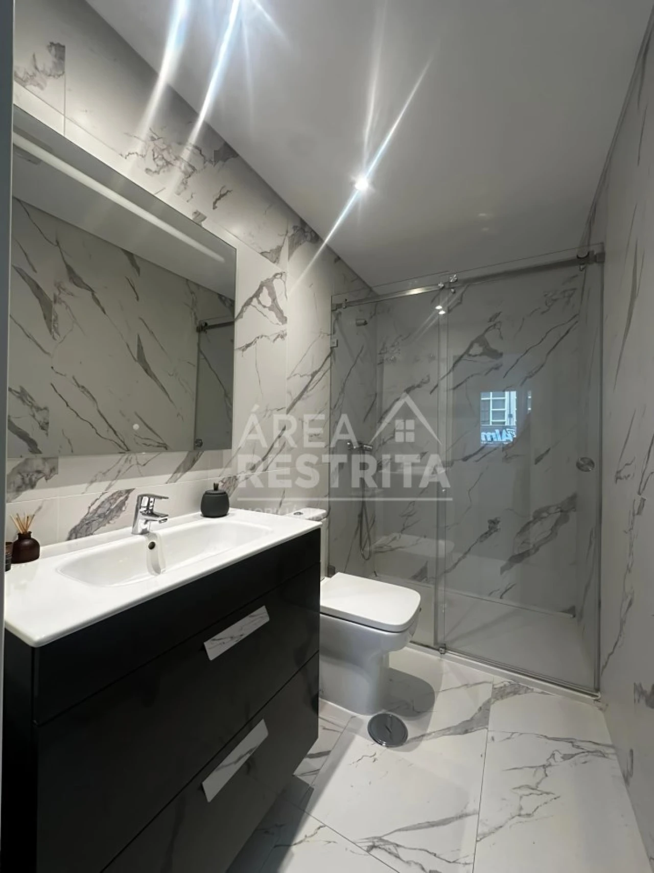 Apartamento T2 para Venda em Almada, Cova da Piedade, Pragal e Cacilhas Foto 10