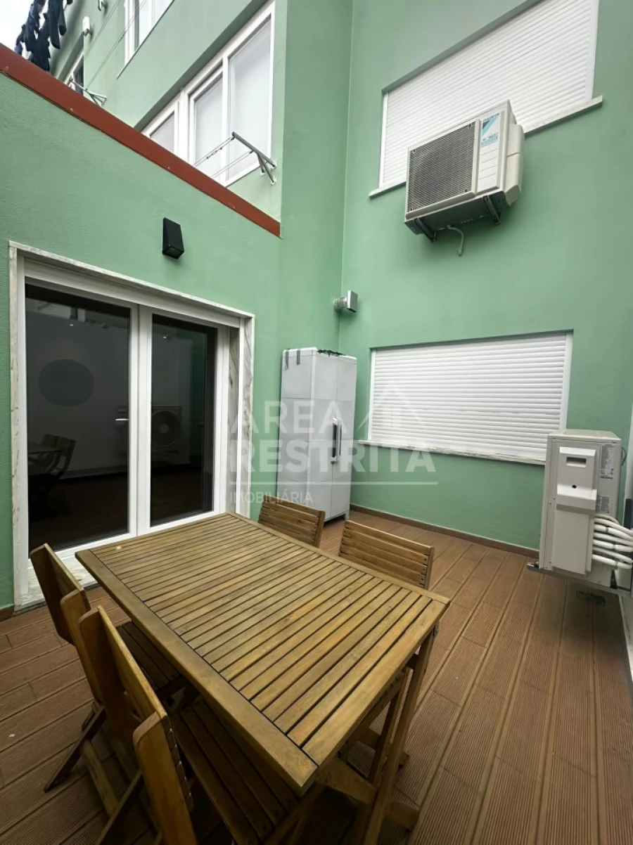 Apartamento T2 para Venda em Almada, Cova da Piedade, Pragal e Cacilhas Foto 2