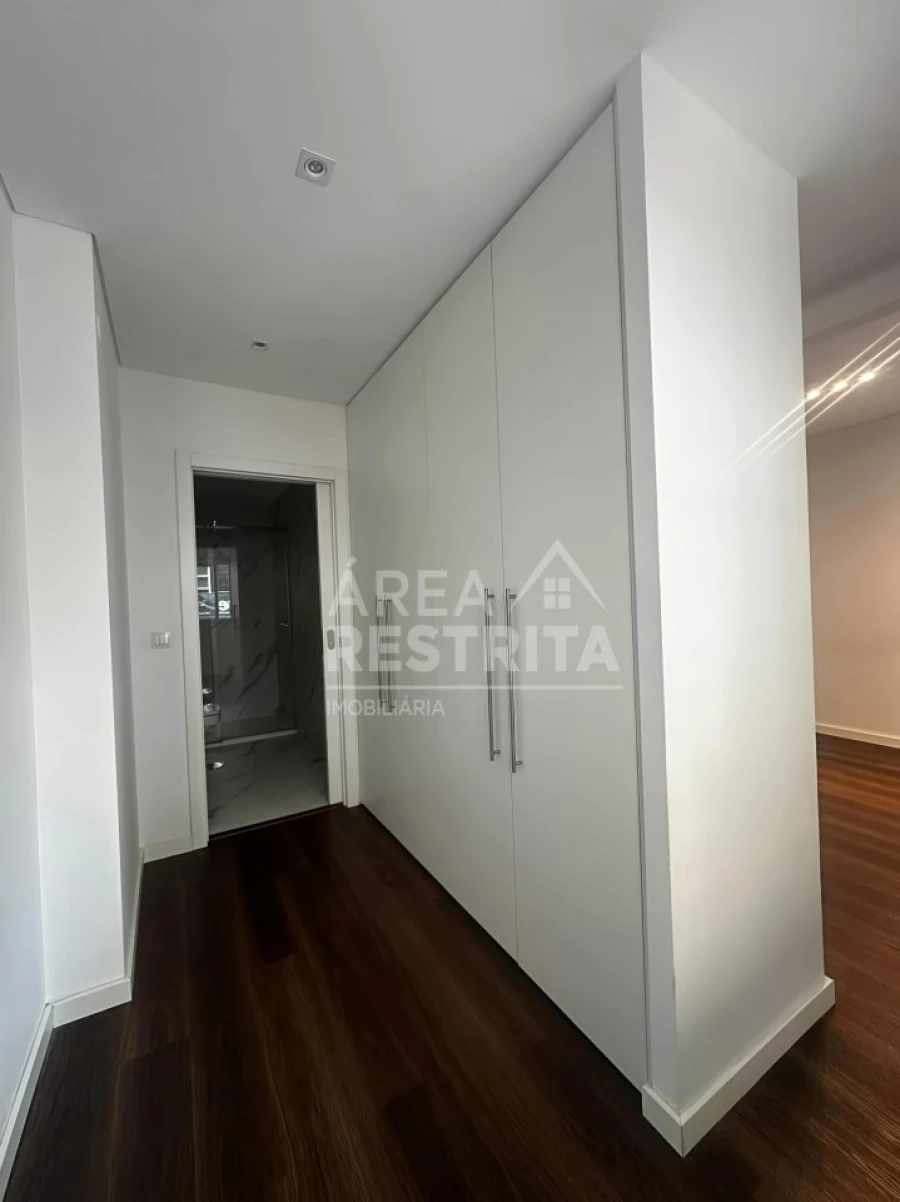 Apartamento T2 para Venda em Almada, Cova da Piedade, Pragal e Cacilhas Foto 6