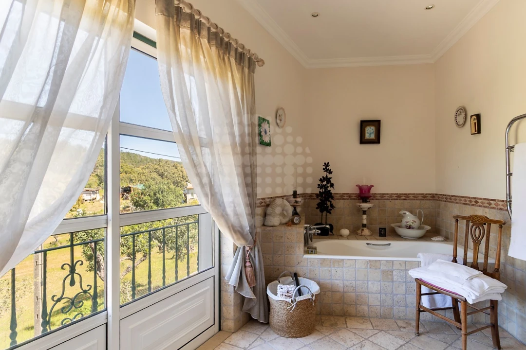 Moradia T3 para Venda em Querença, Tôr e Benafim Foto 23