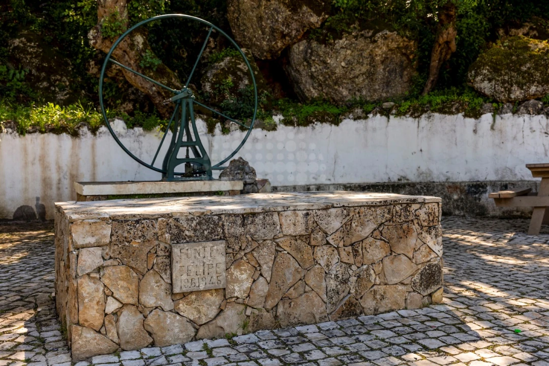 Moradia T3 para Venda em Querença, Tôr e Benafim Foto 25