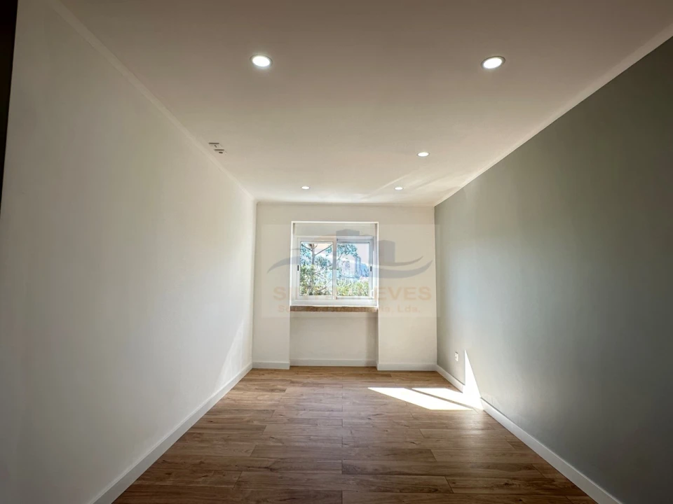 Apartamento T3 para Venda em Águas Livres Foto 11