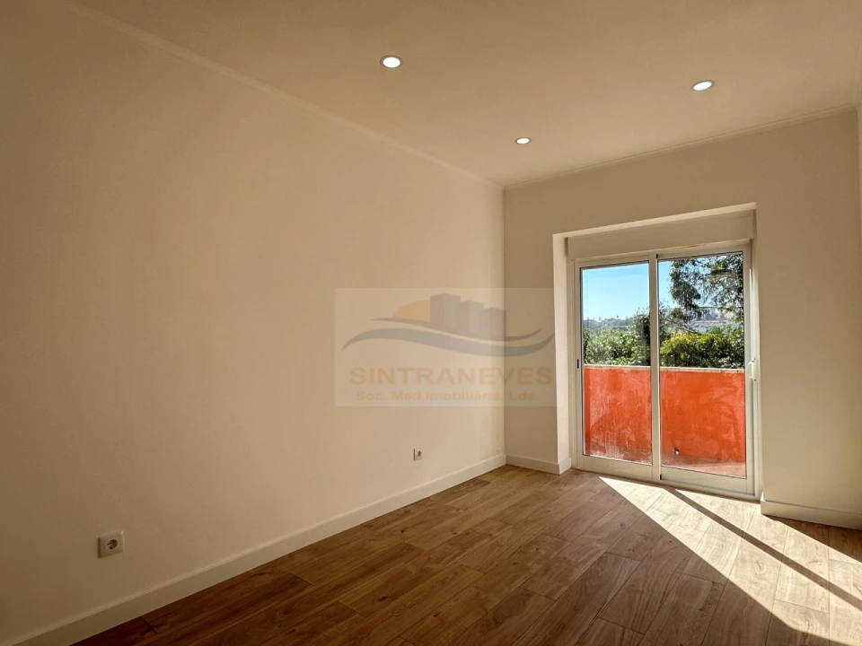 Apartamento T3 para Venda em Águas Livres Foto 21