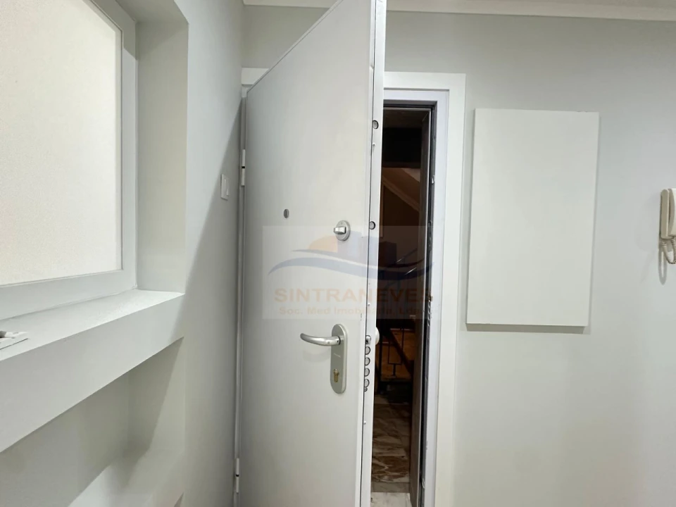 Apartamento T2 para Venda em Venteira Foto 1