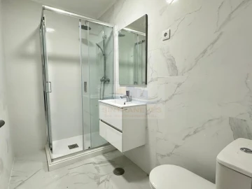 Apartamento T2 para Venda em Venteira