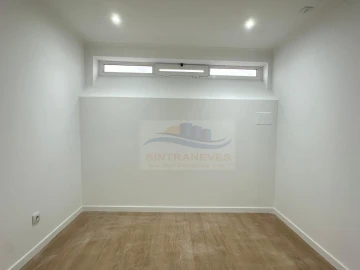Apartamento T2 para Venda em Venteira