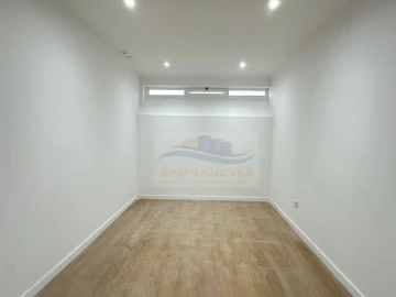 Apartamento T2 para Venda em Venteira