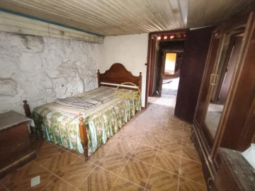 Moradia T2 para Venda em Vila Chã (São João Baptista e Santiago)