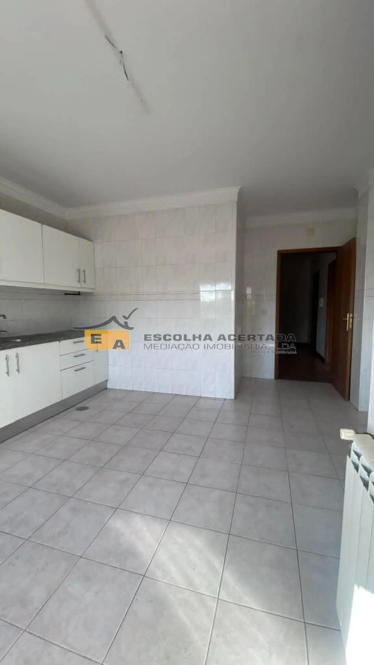 Apartamento T2 para Venda em Paço de Sousa Foto 3