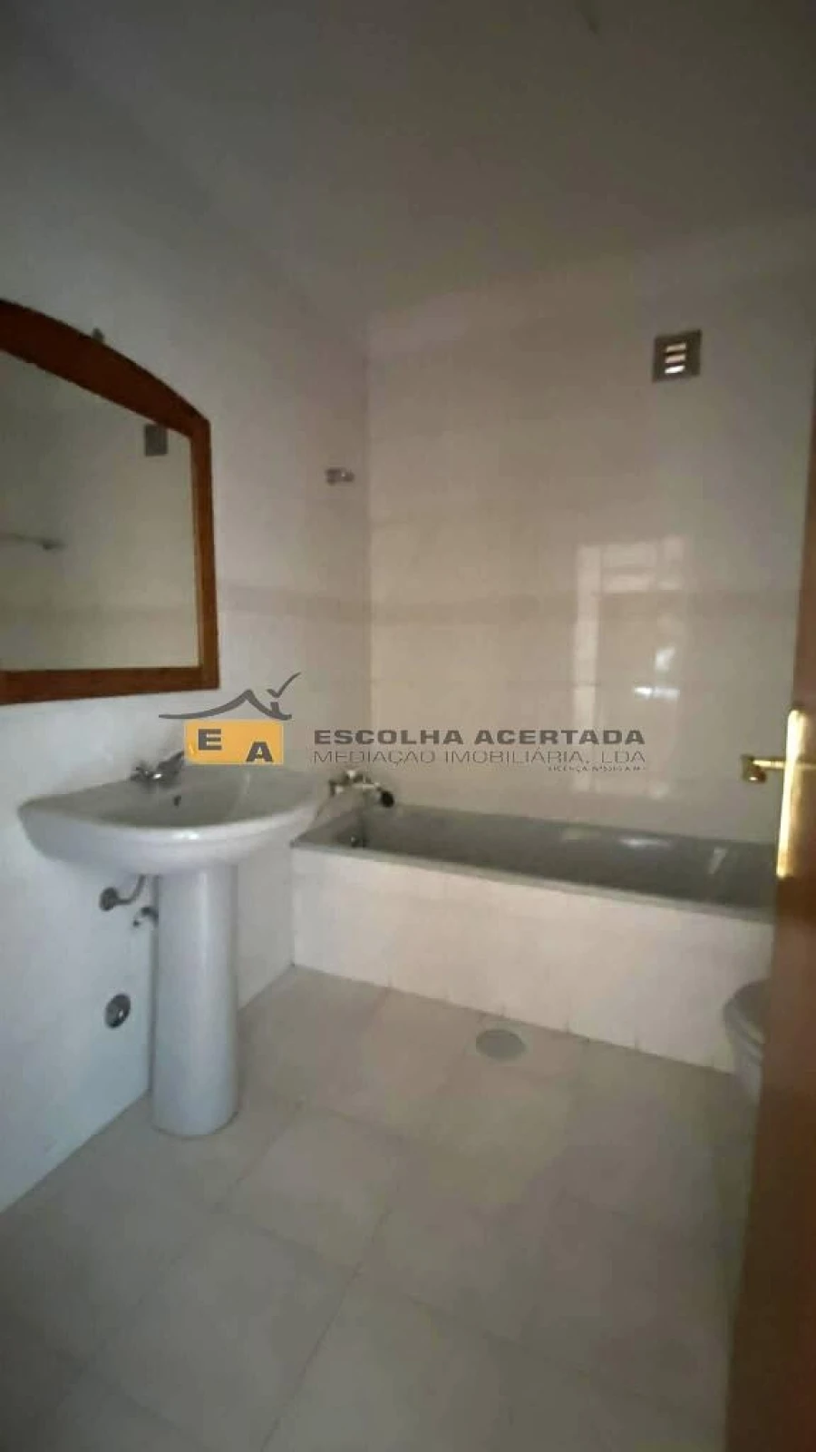 Apartamento T2 para Venda em Paço de Sousa Foto 18