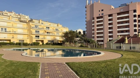 Apartamento T2 para Arrendamento em Ericeira