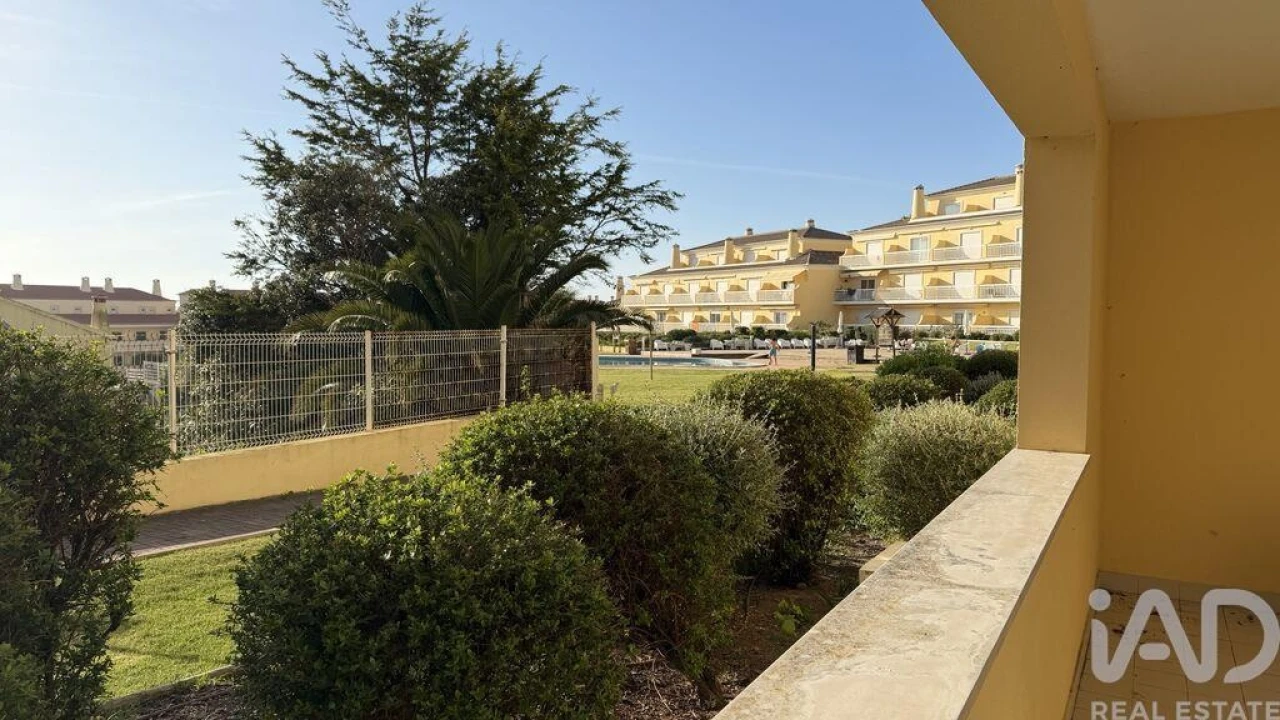 Apartamento T2 para Arrendamento em Ericeira Foto 1