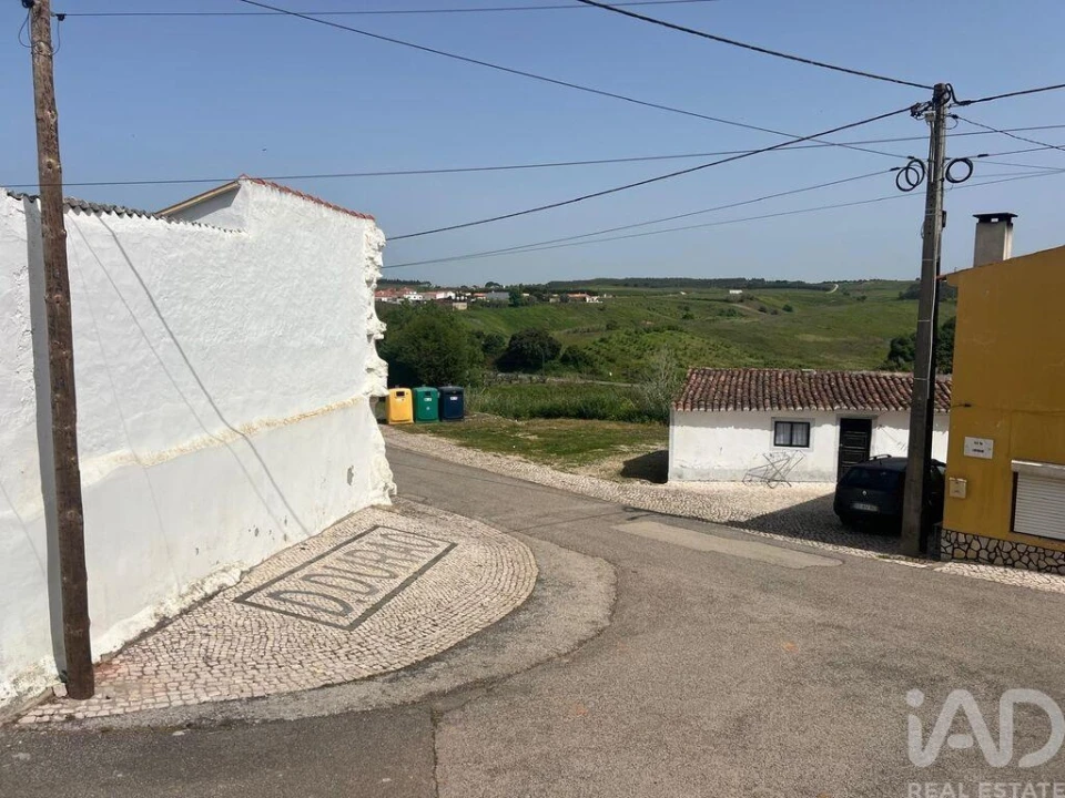 Moradia T2 para Venda em Lamas e Cercal Foto 31