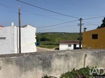 Moradia T2 para Venda em Lamas e Cercal