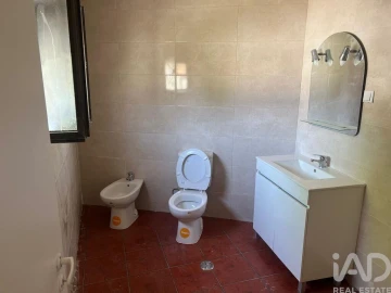 Moradia T2 para Venda em Lamas e Cercal