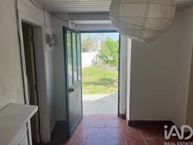 Moradia T2 para Venda em Lamas e Cercal Foto 7