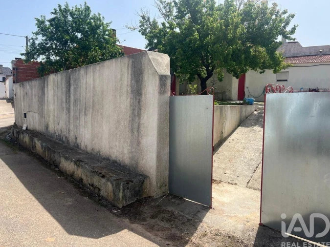 Moradia T2 para Venda em Lamas e Cercal Foto 6
