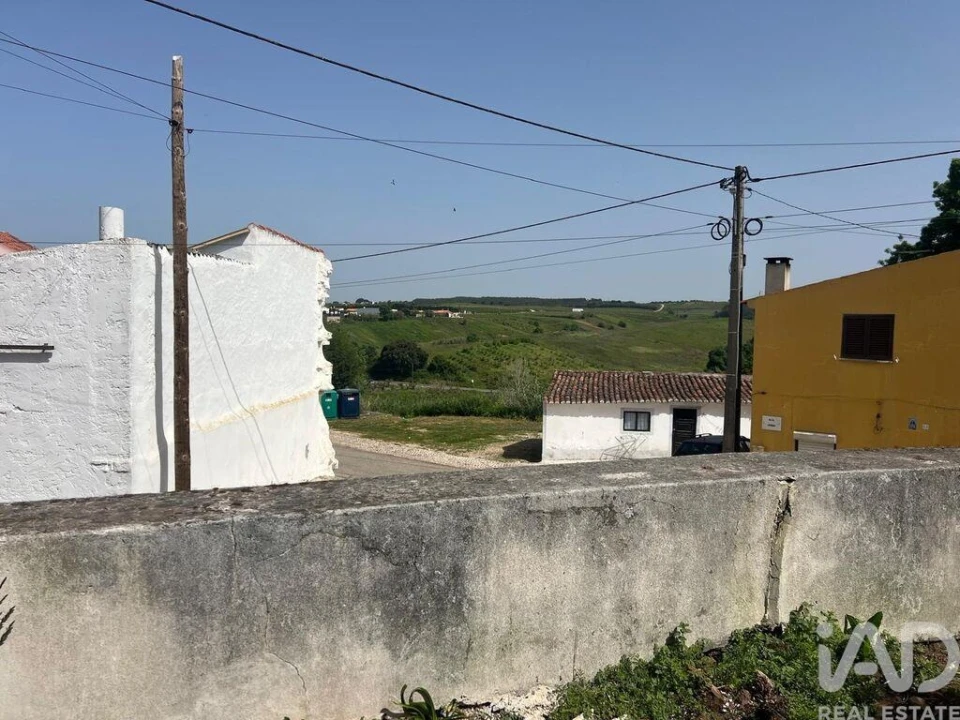 Moradia T2 para Venda em Lamas e Cercal Foto 32
