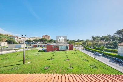Moradia T5 para Venda em Costa da Caparica