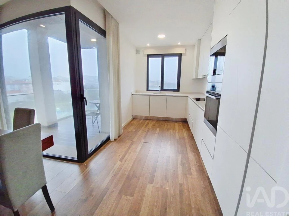 Apartamento T3 para Arrendamento em Fatima Foto 6
