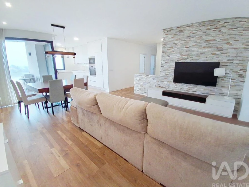 Apartamento T3 para Arrendamento em Fatima Foto 1
