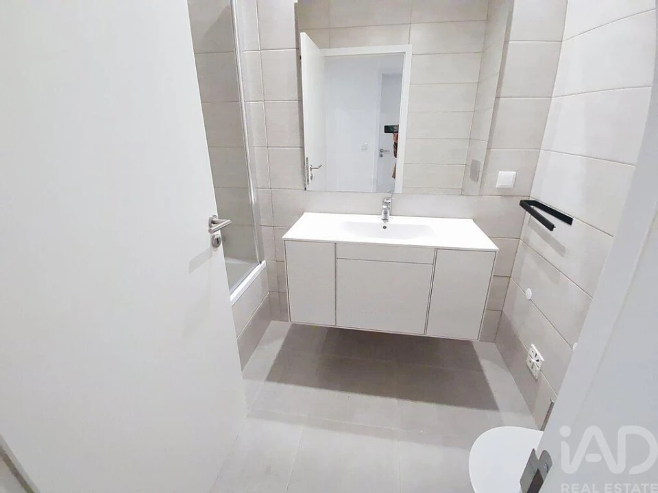 Apartamento T3 para Arrendamento em Fatima Foto 17