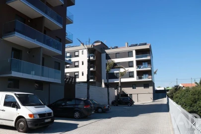 Apartamento T3 para Arrendamento em Fatima