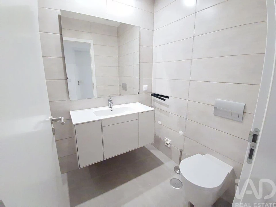 Apartamento T3 para Arrendamento em Fatima Foto 16