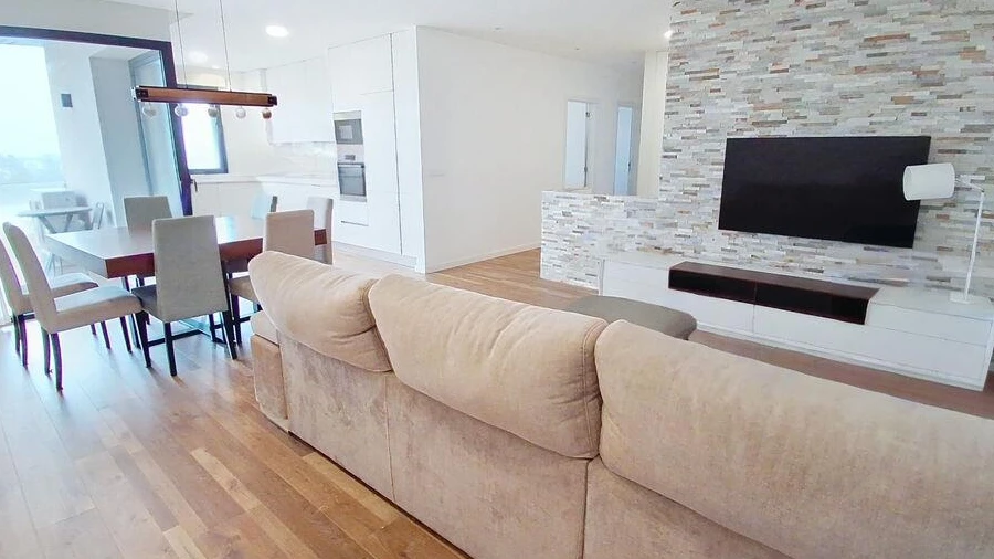 Apartamento T3 para Arrendamento em Fatima