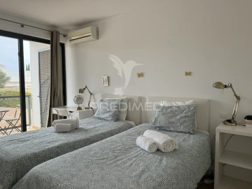 Moradia T3 para Venda em Albufeira e Olhos de Água