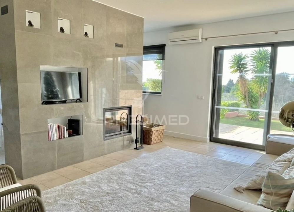 Moradia T3 para Venda em Albufeira e Olhos de Água Foto 7