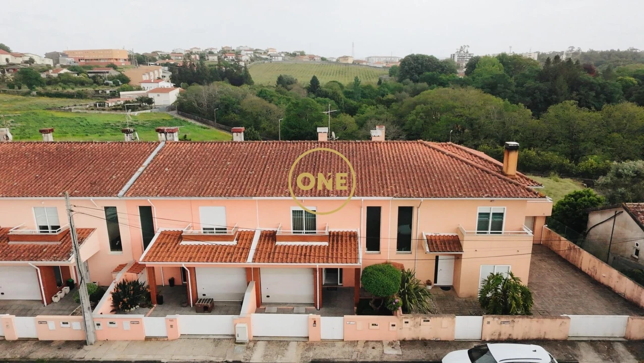 Moradia T3 para Venda em Requião Foto 28