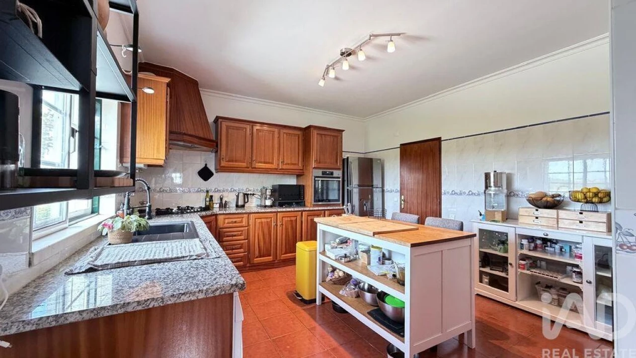 Moradia T5 para Venda em Manique do Intendente, Vila Nova de São Pedro e Maçussa Foto 10