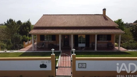 Moradia T5 para Venda em Manique do Intendente, Vila Nova de São Pedro e Maçussa