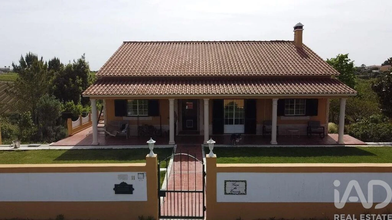 Moradia T5 para Venda em Manique do Intendente, Vila Nova de São Pedro e Maçussa Foto 11
