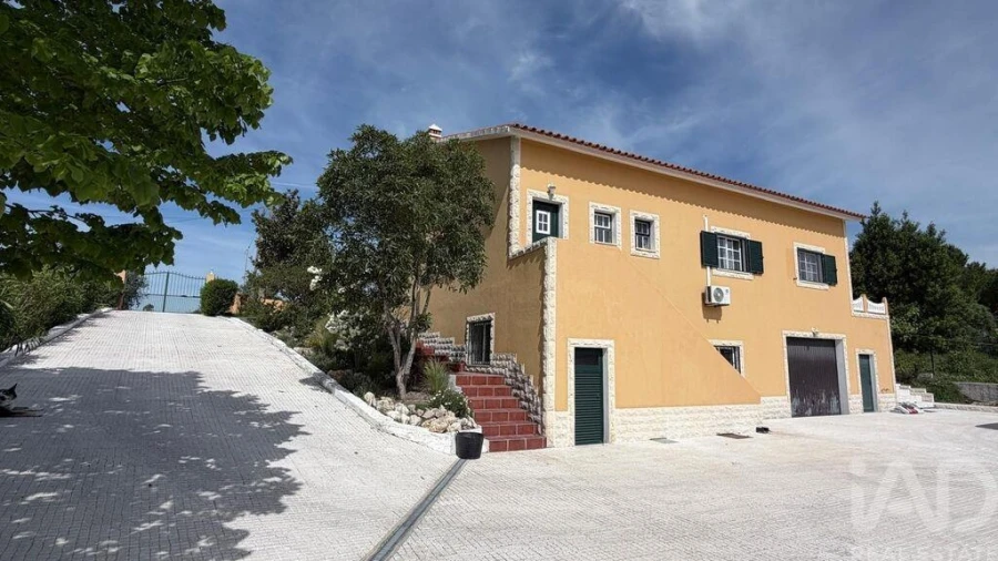 Moradia T5 para Venda em Manique do Intendente, Vila Nova de São Pedro e Maçussa Foto 8