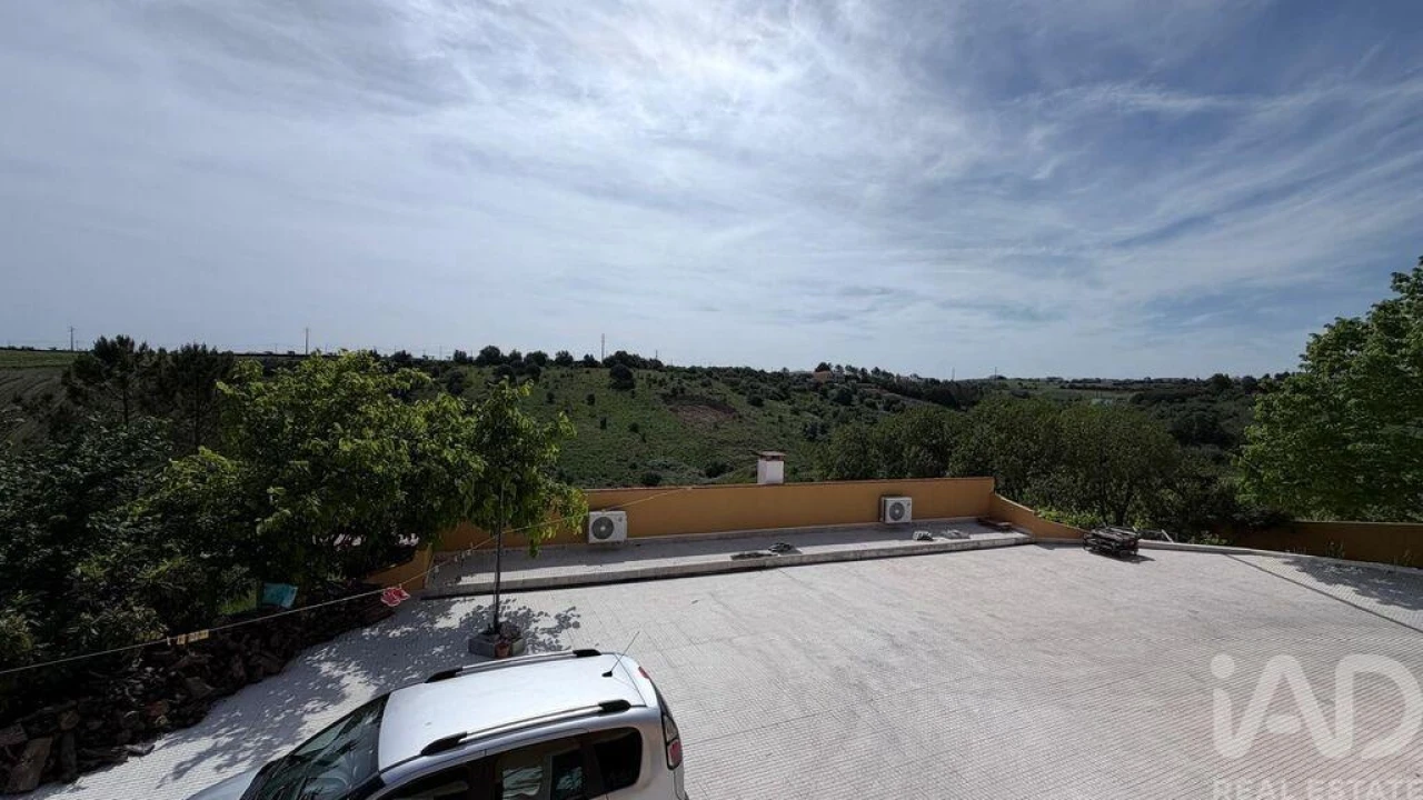 Moradia T5 para Venda em Manique do Intendente, Vila Nova de São Pedro e Maçussa Foto 23