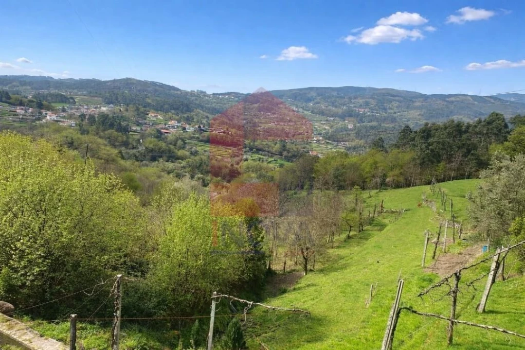 Terreno para Venda em Sande, Vilarinho, Barros e Gomide Foto 1