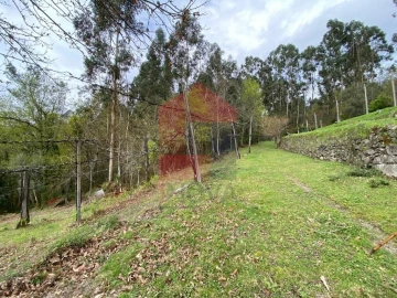 Terreno para Venda em Sande, Vilarinho, Barros e Gomide