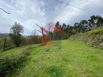 Terreno para Venda em Sande, Vilarinho, Barros e Gomide